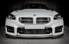 Load image into Gallery viewer, Eventuri BMW G87 M2 Carbon Intake Scoop Set
