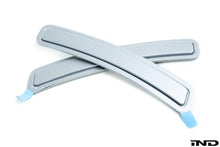 Load image into Gallery viewer, iND g20 3 series painted front reflector set - iND Distribution
