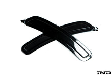 Load image into Gallery viewer, iND a90 supra painted rear reflector set - iND Distribution
