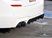 Load image into Gallery viewer, AutoTecknic Dry Carbon Competition Center Diffuser - F10 M5
