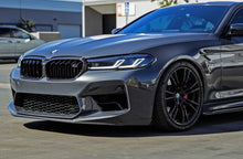 Load image into Gallery viewer, F90 M5 LCI AutoTecknic Replacement Dry Carbon Grille Surround
