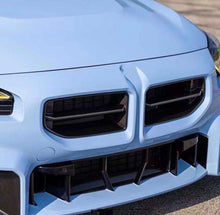 Load image into Gallery viewer, G87 BMW M2 V1 Dry Carbon Fiber Grills
