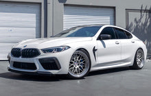 Load image into Gallery viewer, F9x M8 Performance Dry Carbon Lower Splitter Set (Autotecknic)
