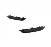 Load image into Gallery viewer, F9x M8 Performance Dry Carbon Lower Splitter Set (Autotecknic)

