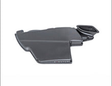 Load image into Gallery viewer, Eventuri BMW E9X M3 (S65) Black Carbon Airbox Lid - Matte
