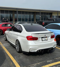 Load image into Gallery viewer, BMW F8x PSM Style Rear Carbon Fiber Diffuser (M3/M4)
