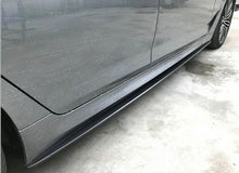 Load image into Gallery viewer, G30/F90 Performance Carbon Fiber Side Skirt Extensions
