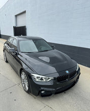 Load image into Gallery viewer, F30/F31 Bmw 3 Series M3 Style Front Bumper
