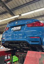 Load image into Gallery viewer, F8x M3/M4 2 Piece Carbon Fiber Diffuser
