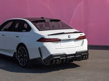 Load image into Gallery viewer, SQ-Aero Dry Carbon Fiber V2 Trunk Spoiler - G90 M5
