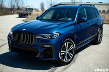 Load image into Gallery viewer, BMW g07 x7 front reflector set - iND Distribution
