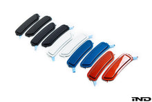 Load image into Gallery viewer, iND g15 m850i painted front reflector set - iND Distribution
