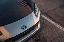 Load image into Gallery viewer, Street Hunter GR86 Carbon Front Lip
