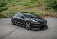 Load image into Gallery viewer, Street Hunter Tesla Model 3 Side Skirts
