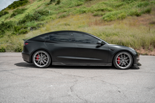 Load image into Gallery viewer, Street Hunter Tesla Model 3 Side Skirts

