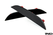 Load image into Gallery viewer, iND f90 m5 painted rear reflector set - iND Distribution
