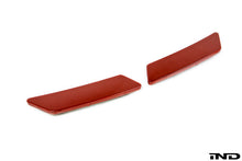 Load image into Gallery viewer, iND f22 2 series painted front reflector set - iND Distribution
