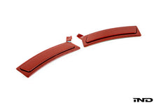 Load image into Gallery viewer, IND F30 3-Series / F32 4-Series Painted Front Reflector Set

