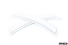 Load image into Gallery viewer, iND f39 x2 painted front reflector set - iND Distribution
