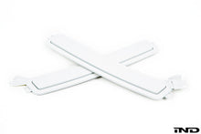 Load image into Gallery viewer, iND f90 m5 painted front reflector set - iND Distribution
