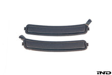 Load image into Gallery viewer, iND f90 m5 painted front reflector set - iND Distribution
