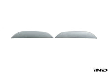 Load image into Gallery viewer, iND f90 m5 painted rear reflector set - iND Distribution
