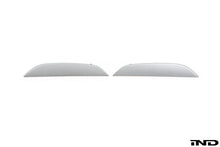 Load image into Gallery viewer, iND f90 m5 painted rear reflector set - iND Distribution
