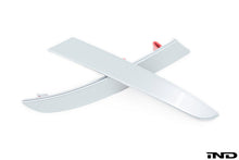 Load image into Gallery viewer, iND f97 x3m painted rear reflector set - iND Distribution
