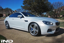 Load image into Gallery viewer, IND F06 / F12 / F13 M6 Painted Front Reflector Set
