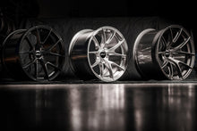 Load image into Gallery viewer, APEX Wheels 17 Inch VS-5RS for BMW 5x120
