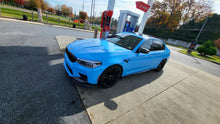 Load image into Gallery viewer, BMW F90 M5 3D Style Carbon Fiber Front Lip
